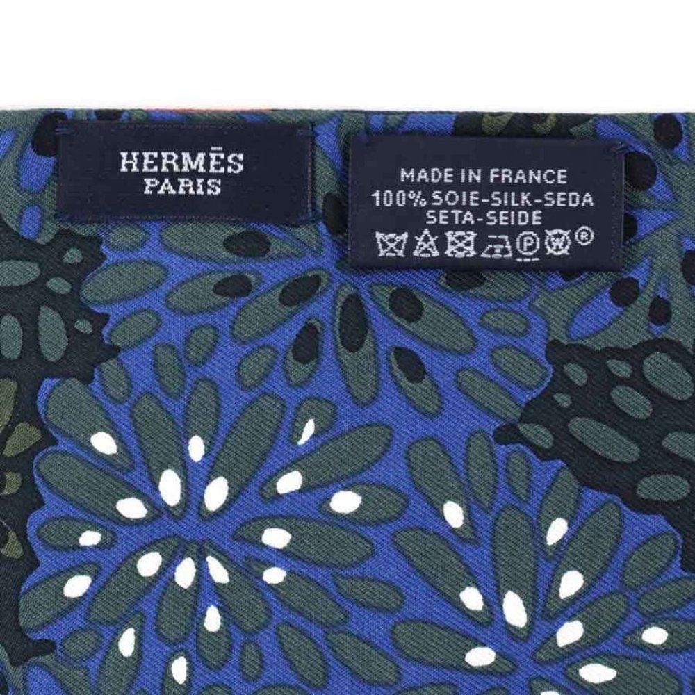 Authentic  HERMES Scarf Multicolor Silk - - Picture 2 of 10